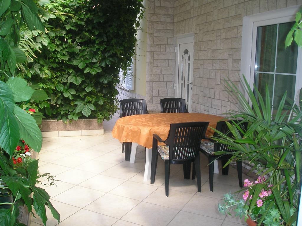 Family Apartments Ankica Crikvenica Dış mekan fotoğraf